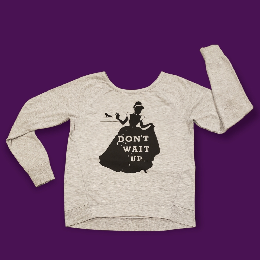 ATHLETIC WORKS NWOT Cinderella "Don't Wait Up" Light Sweatshirt - XL (14-16)